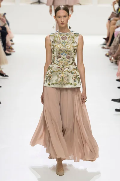 Look 51